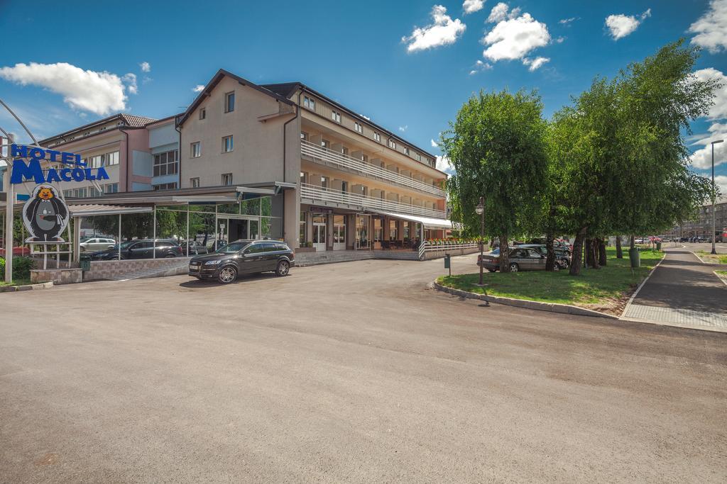 Hotel Macola Korenica Ngoại thất bức ảnh