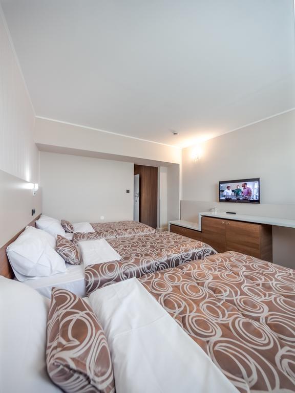 Hotel Macola Korenica Phòng bức ảnh